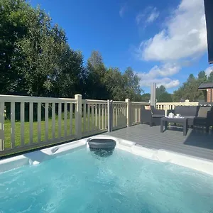 The Yorkshire Burrow With Hot Tub York
